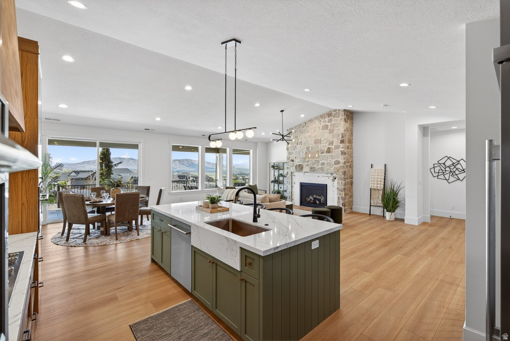 1478 S 920 E Salem, UT 84653