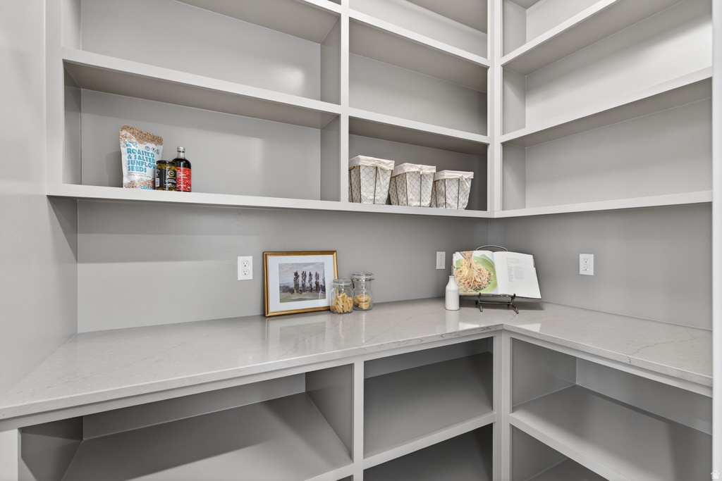 1478 S 920 E Salem, UT 84653