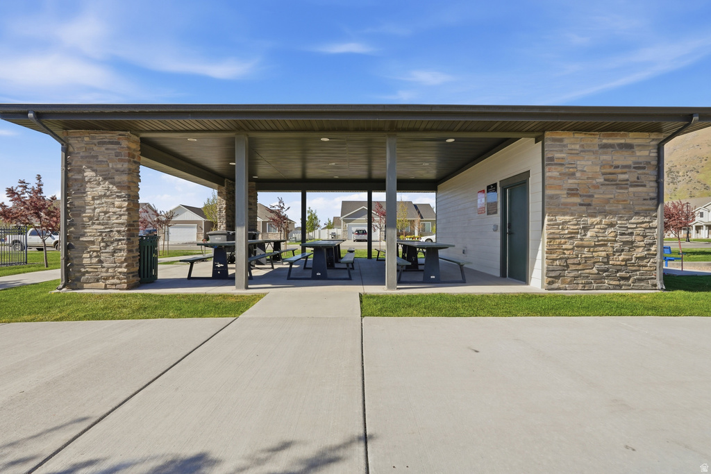1555 E 320 S Hyrum, UT 84319