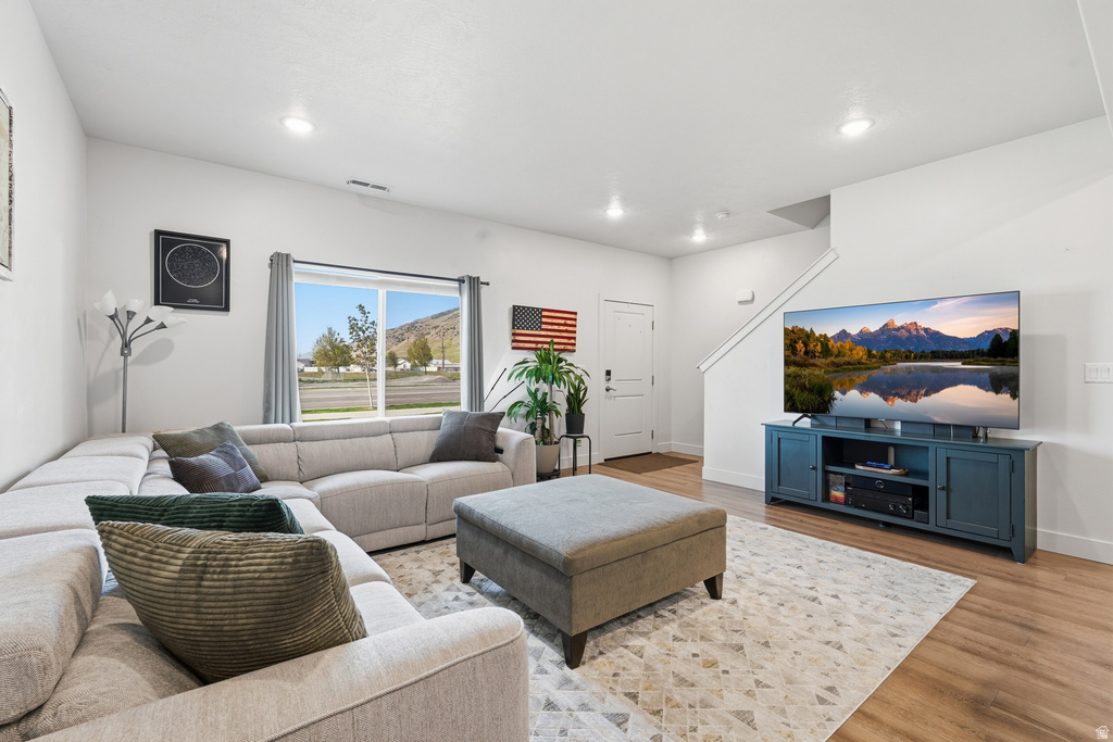 1555 E 320 S Hyrum, UT 84319