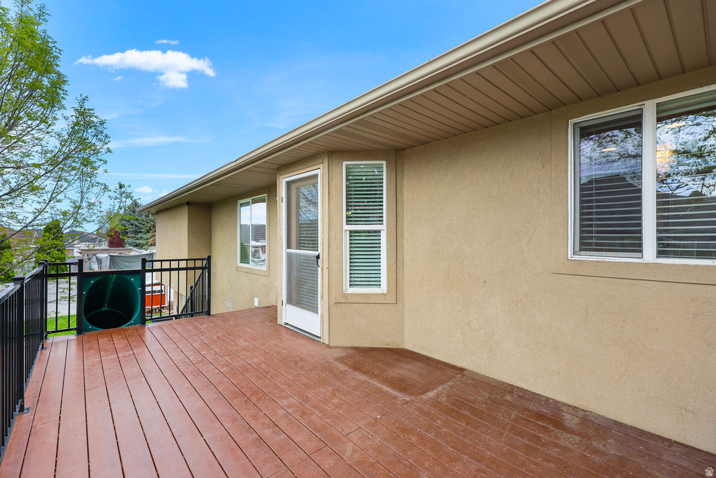 555 W 2350 N Layton, UT 84041