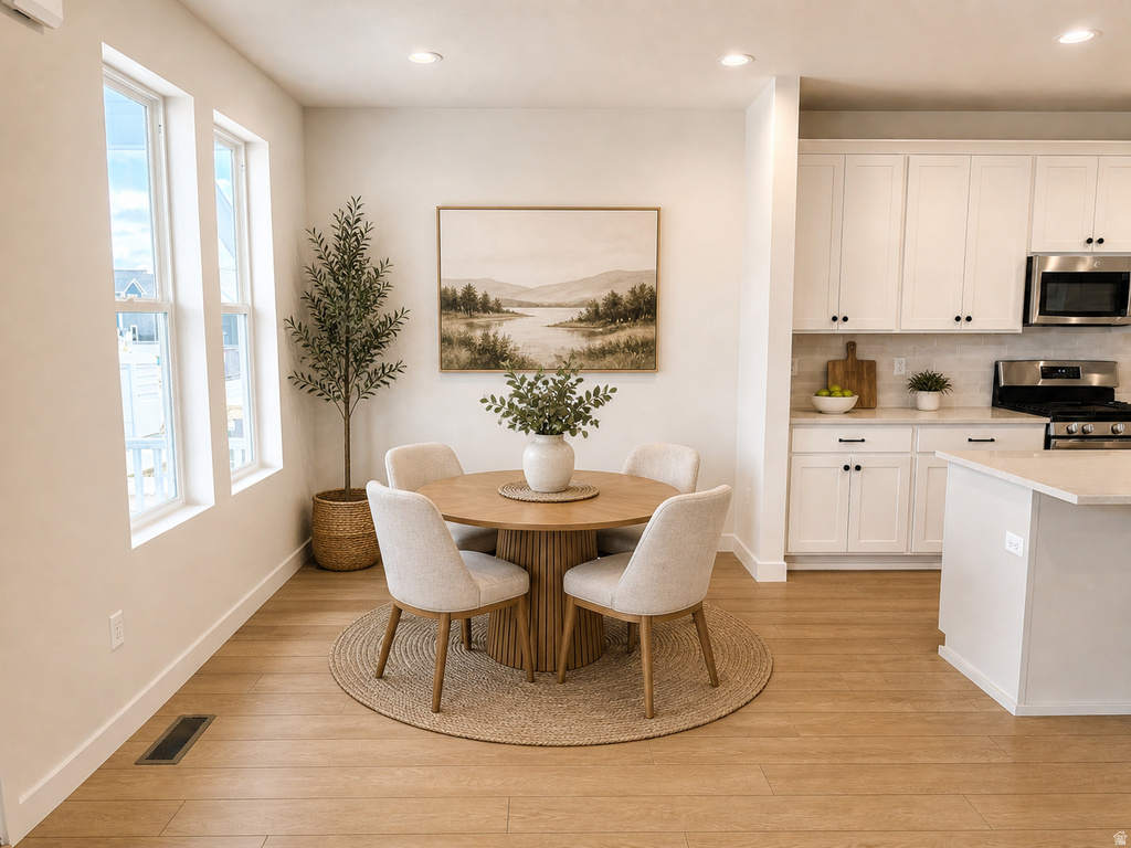 7027 W LAKE AVE South Jordan, UT 84009