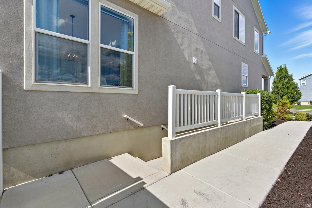1203 W APPALOOSA LN Lehi, UT 84043