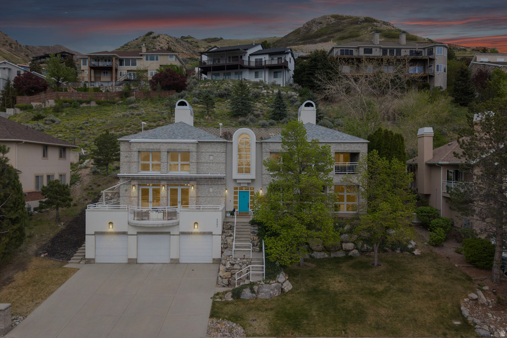 2457 S SCENIC DR Salt Lake City, UT 84109
