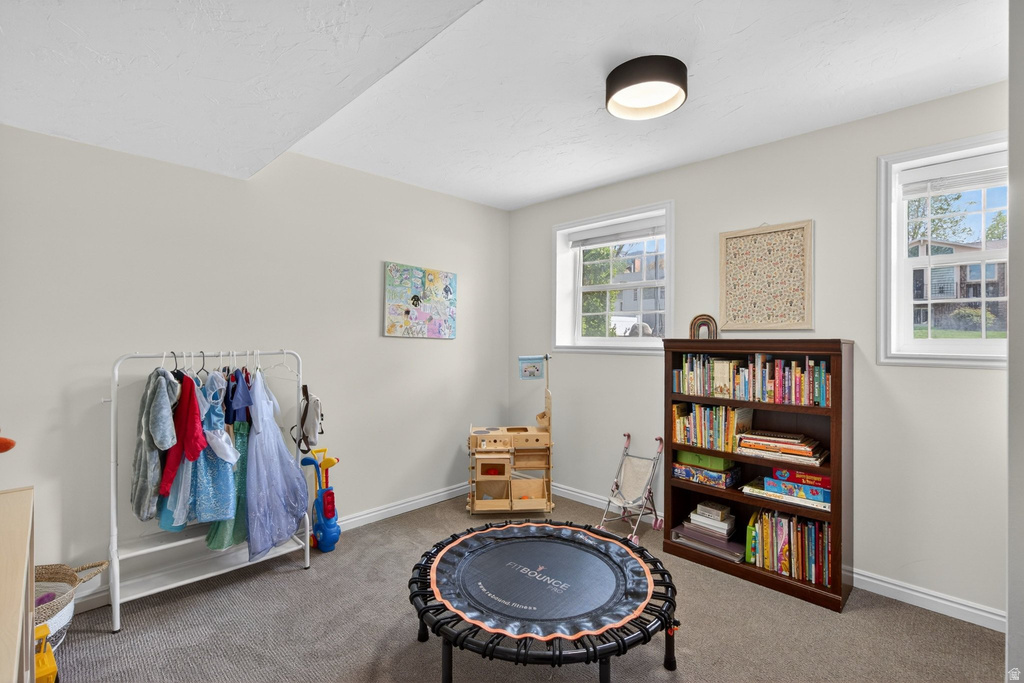 2073 E 10095 S Sandy, UT 84092