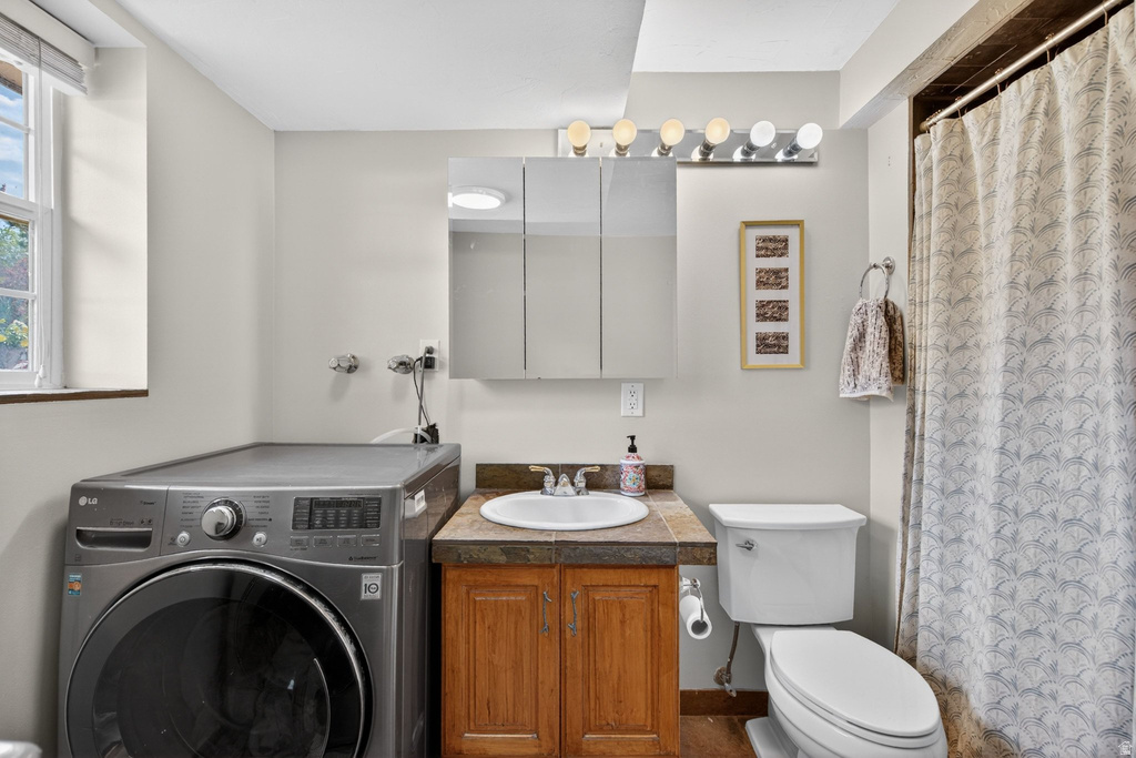 2073 E 10095 S Sandy, UT 84092