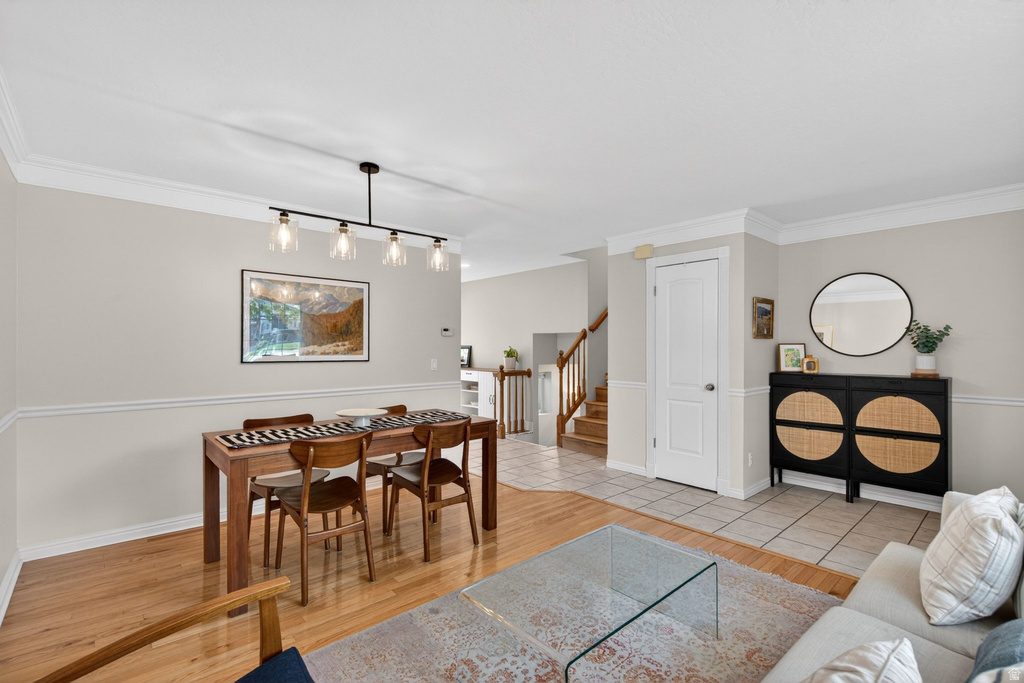 2073 E 10095 S Sandy, UT 84092