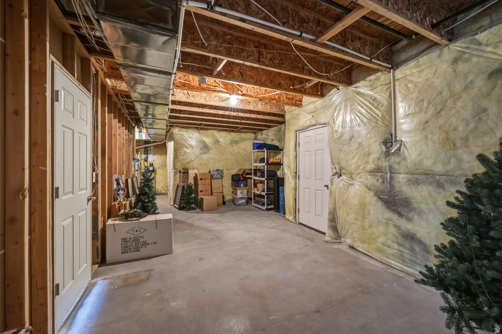 2087 E AUTUMN FIELDS LN Draper, UT 84020