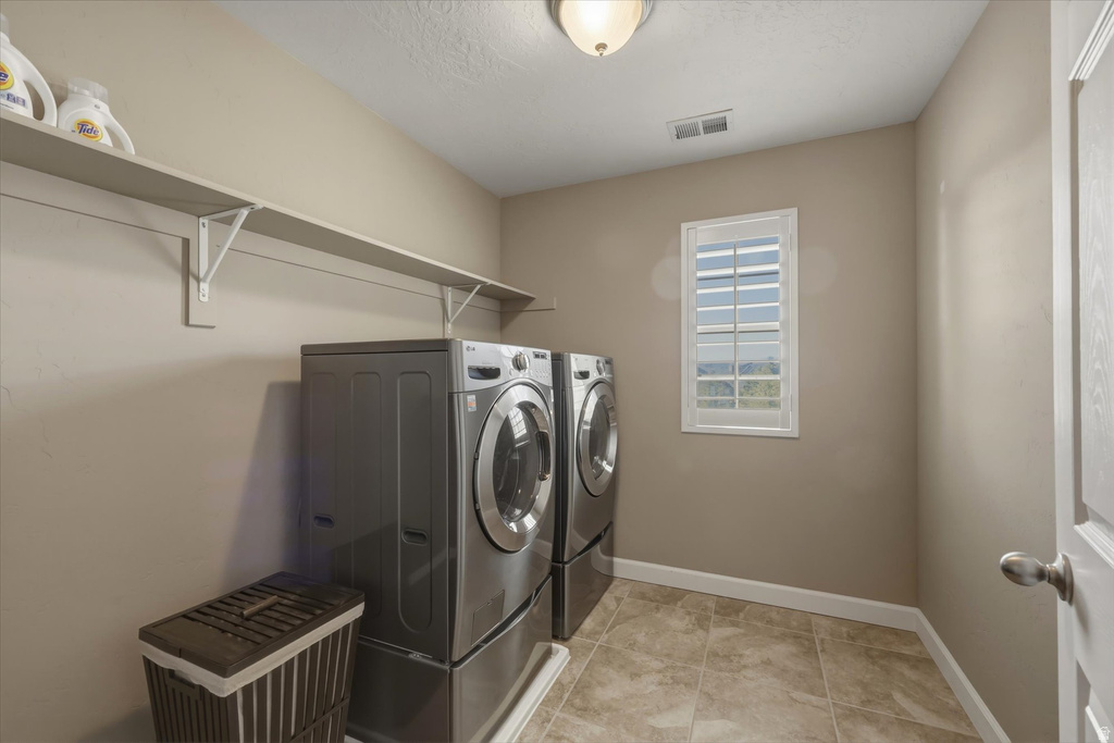 2087 E AUTUMN FIELDS LN Draper, UT 84020