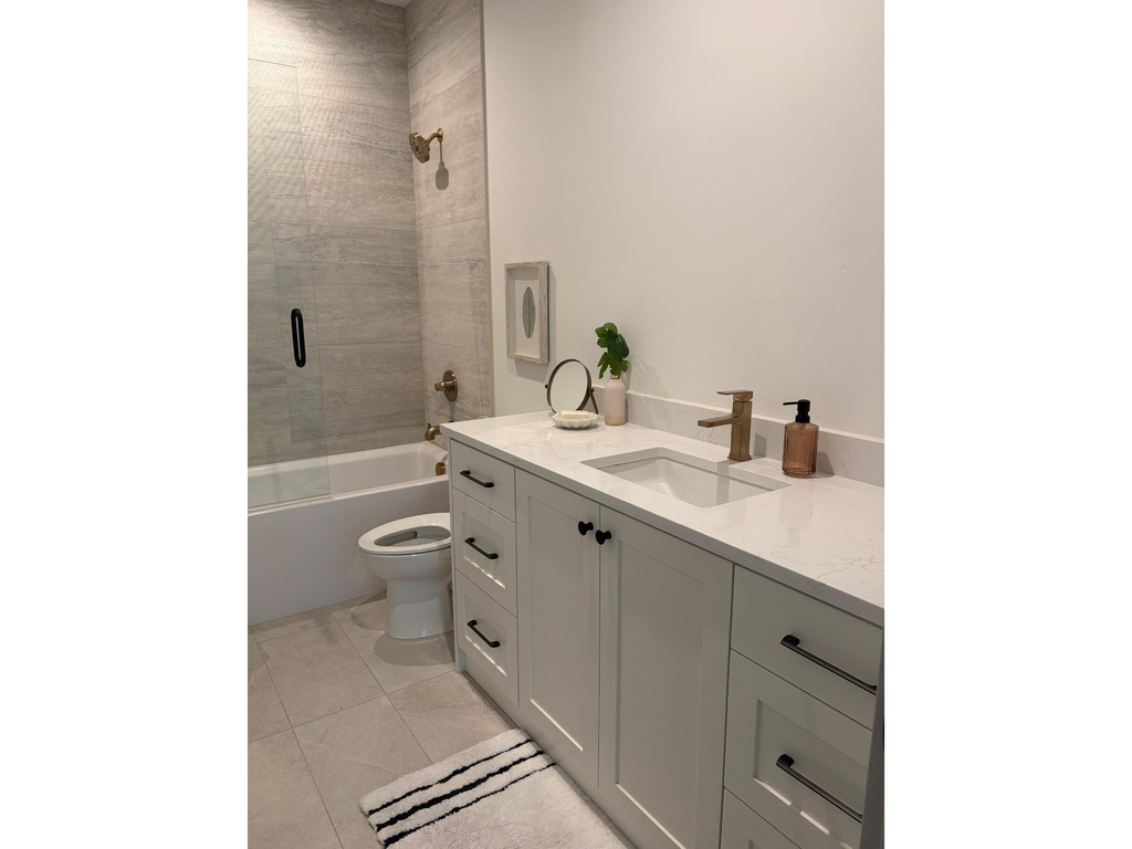 1626 E CENTER POINT DR #1626 Lehi, UT 84043