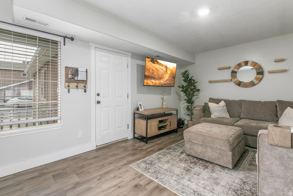 134 W 2525 N Harrisville, UT 84414