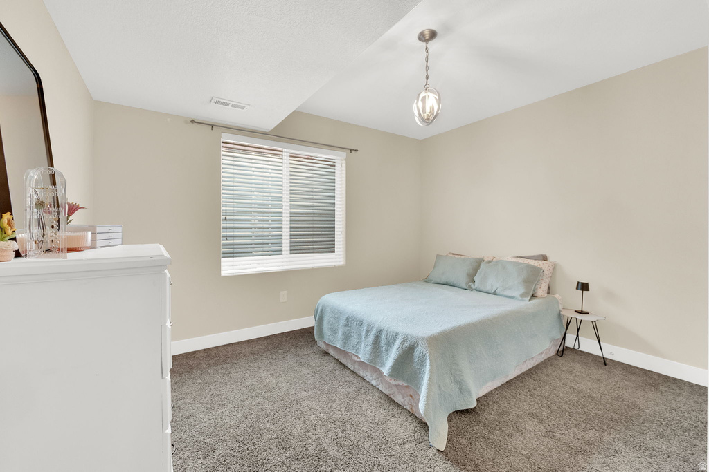 2842 W ROLLING CREEK WAY South Jordan, UT 84095