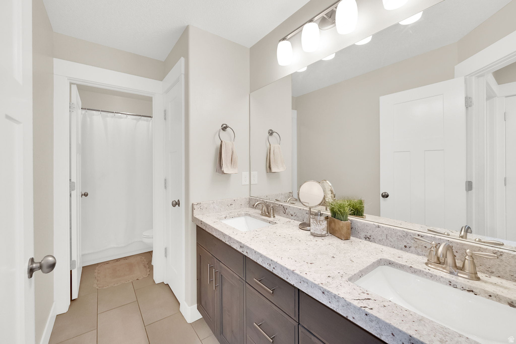 2842 W ROLLING CREEK WAY South Jordan, UT 84095