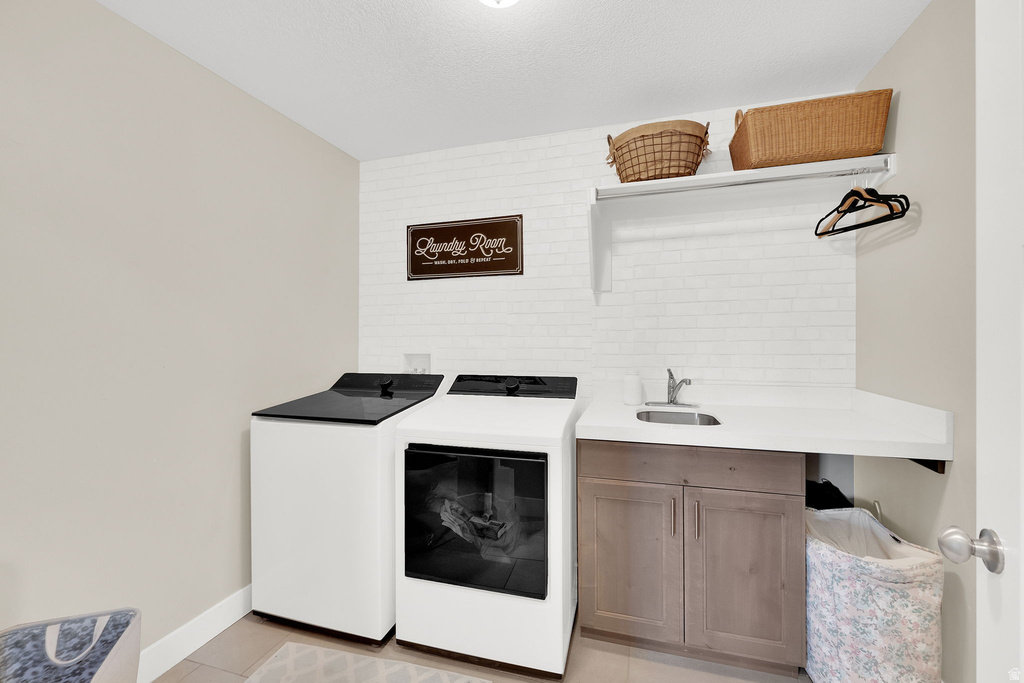 2842 W ROLLING CREEK WAY South Jordan, UT 84095