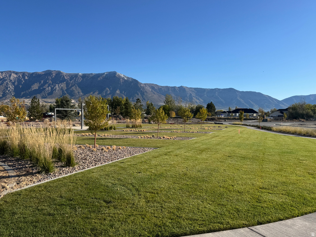 2742 W 2715 N #163 Plain City, UT 84404