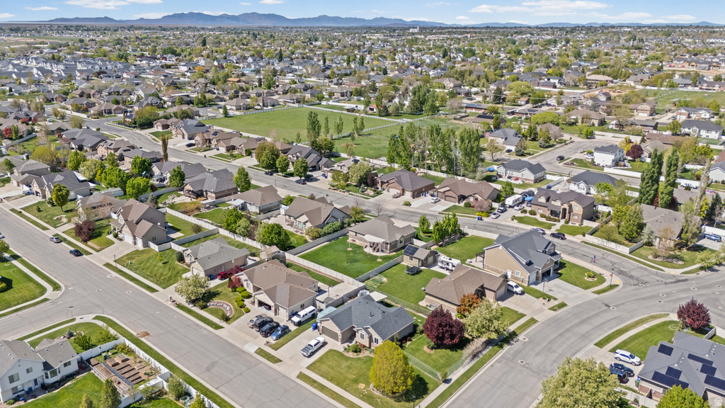 1257 W 2850 S Syracuse, UT 84075