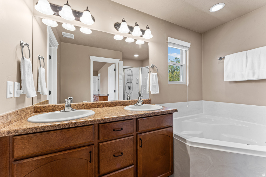 1257 W 2850 S Syracuse, UT 84075