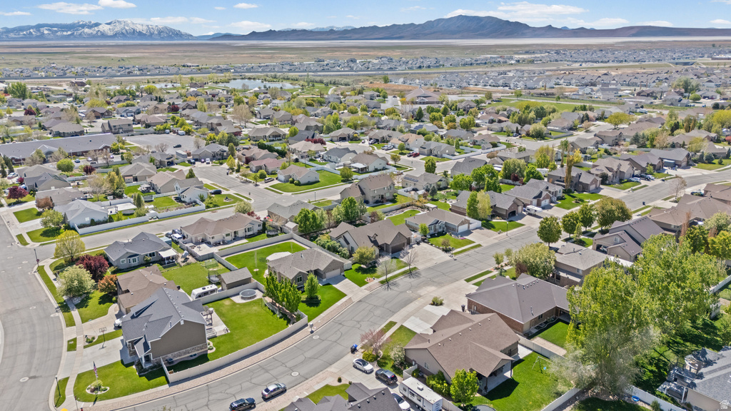 1257 W 2850 S Syracuse, UT 84075