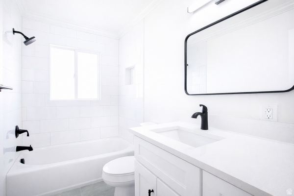 321 S 700 E Clearfield, UT 84015