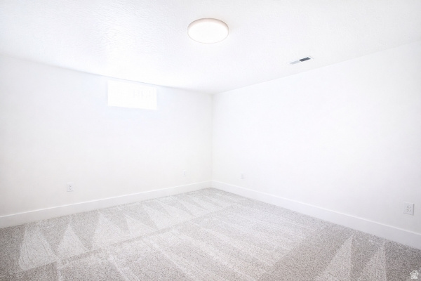 321 S 700 E Clearfield, UT 84015