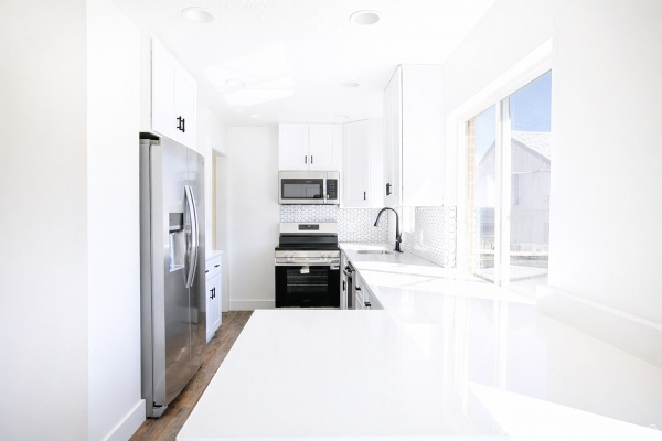 321 S 700 E Clearfield, UT 84015