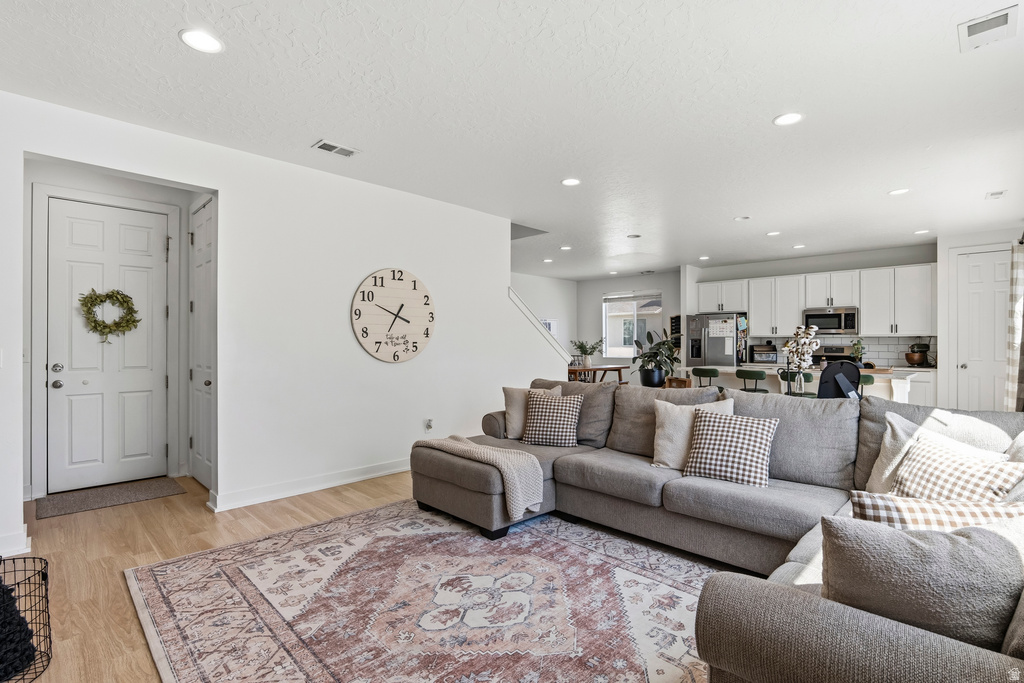 1532 N WOODSIDE DR Spanish Fork, UT 84660