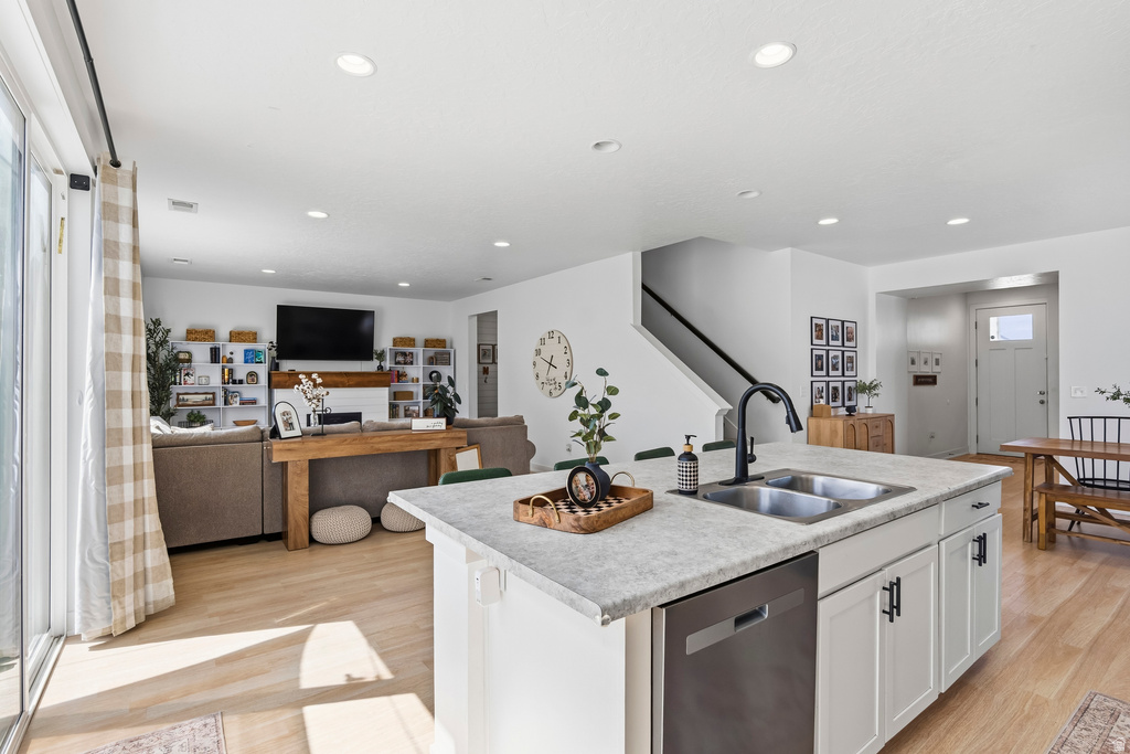 1532 N WOODSIDE DR Spanish Fork, UT 84660