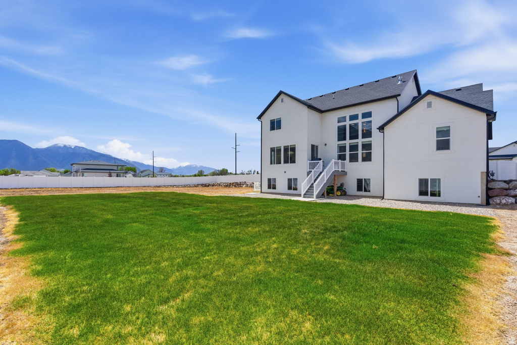 354 N 800 W Mapleton, UT 84664