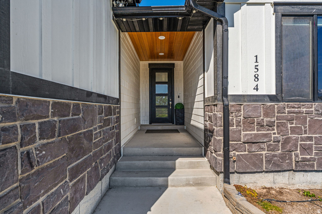 1584 S EVANS ST Lehi, UT 84043