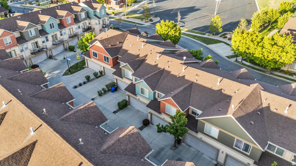 943 FARMINGTON XING Farmington, UT 84025