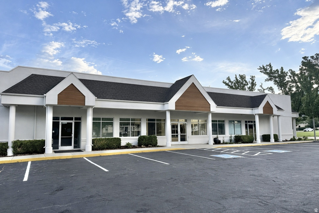 750 S Main St #100, Bountiful, UT 84010