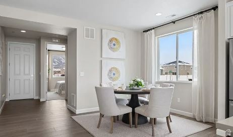 6688 N 72 W #1302 Stansbury Park, UT 84074