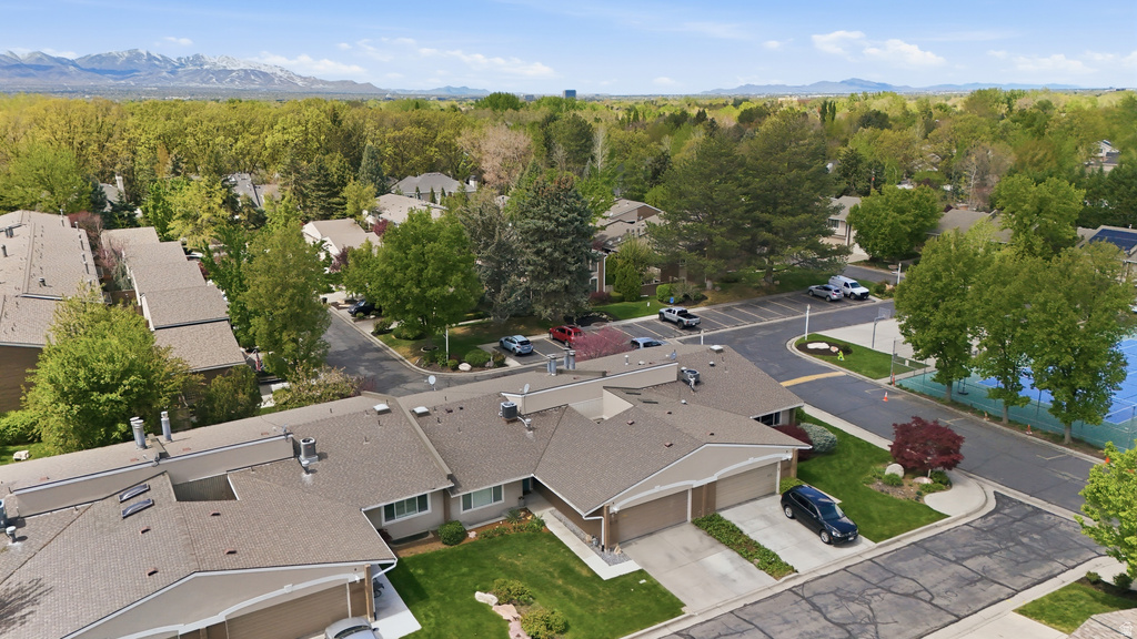 6324 S FIESTA WAY Salt Lake City, UT 84121