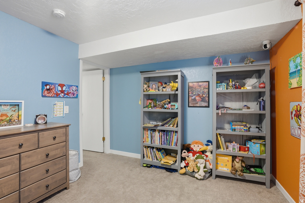 6324 S FIESTA WAY Salt Lake City, UT 84121