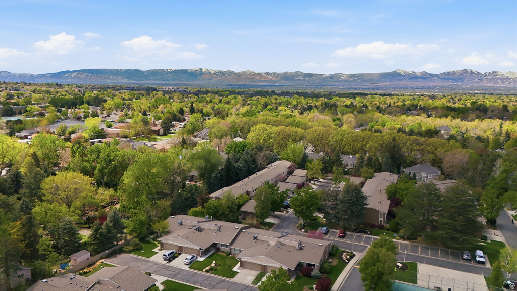 6324 S FIESTA WAY Salt Lake City, UT 84121