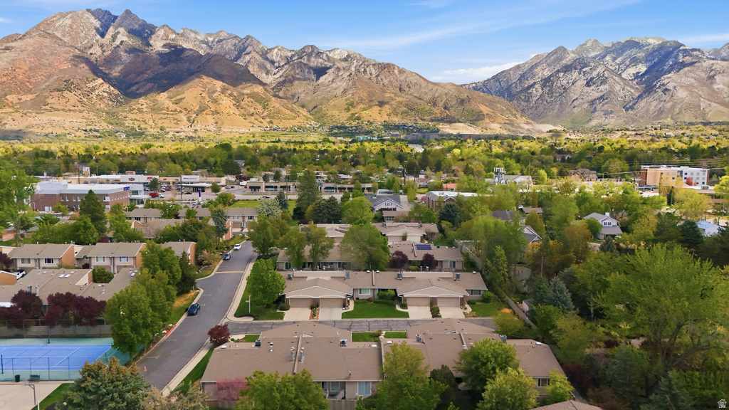 6324 S FIESTA WAY Salt Lake City, UT 84121