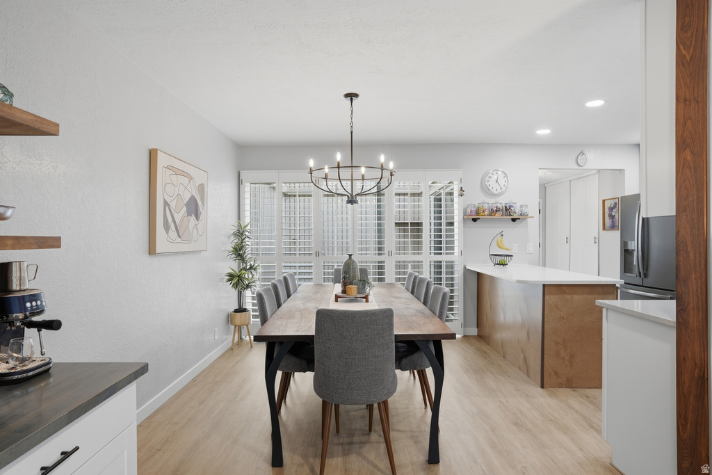 6324 S FIESTA WAY Salt Lake City, UT 84121