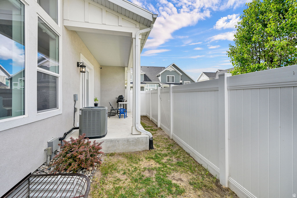 4498 S STONINGTON WAY Salt Lake City, UT 84129