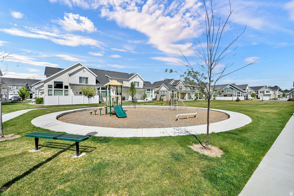 4498 S STONINGTON WAY Salt Lake City, UT 84129