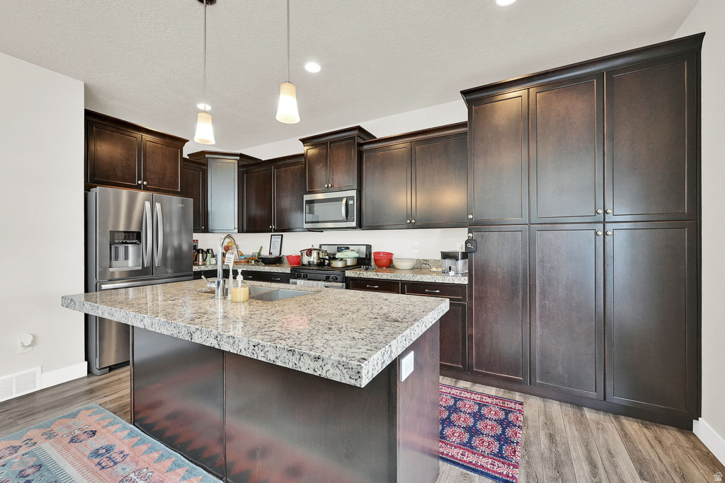 4498 S STONINGTON WAY Salt Lake City, UT 84129