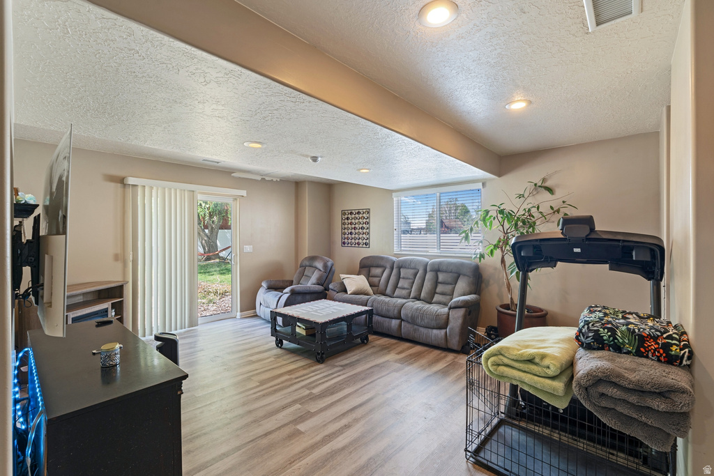 595 N BANBURY CIR North Salt Lake, UT 84054