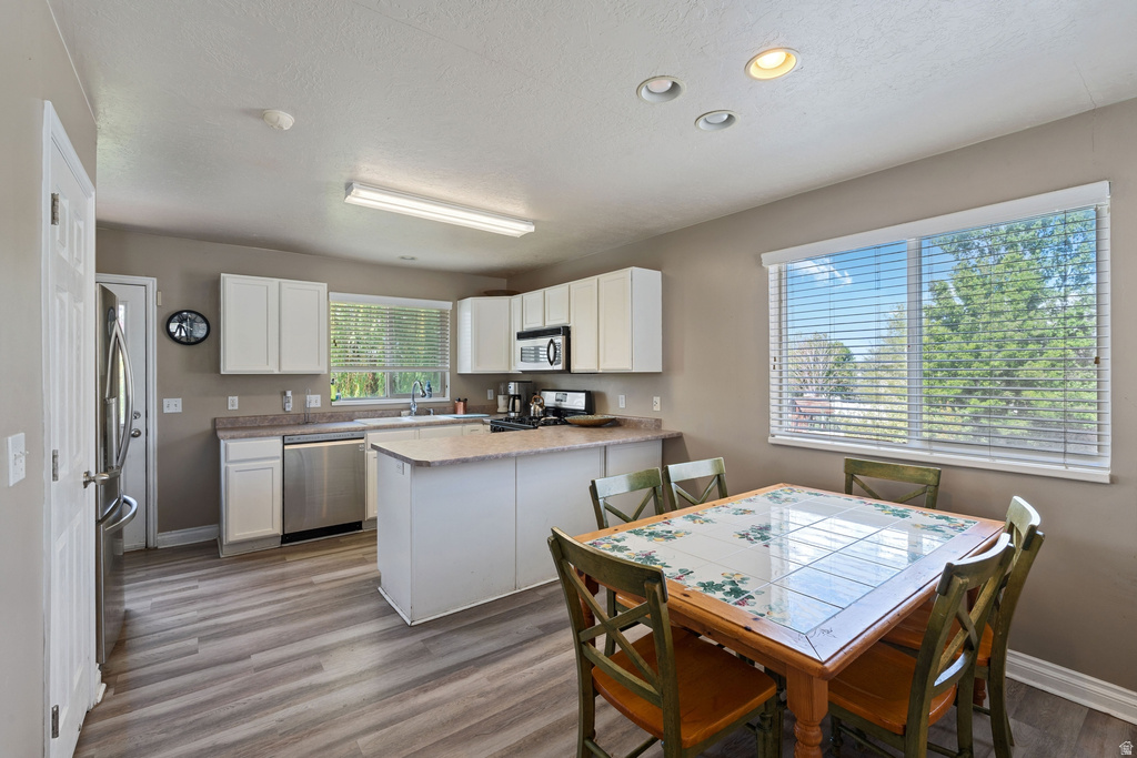 595 N BANBURY CIR North Salt Lake, UT 84054