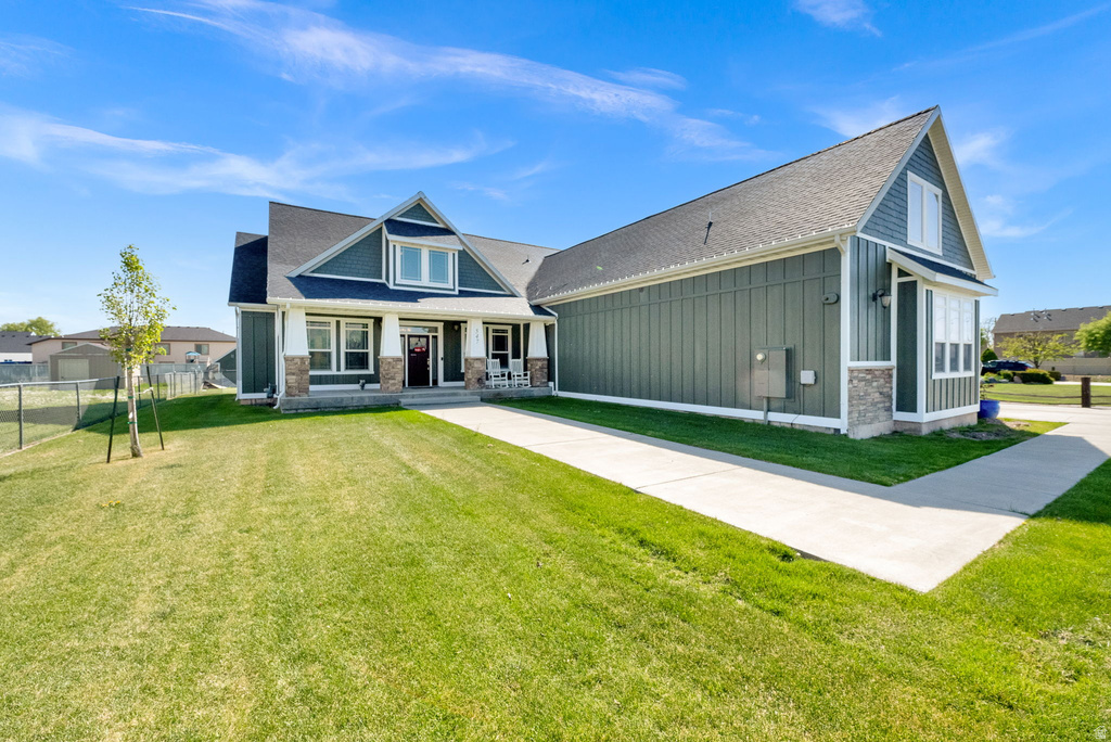 547 W 2550 N Harrisville, UT 84414