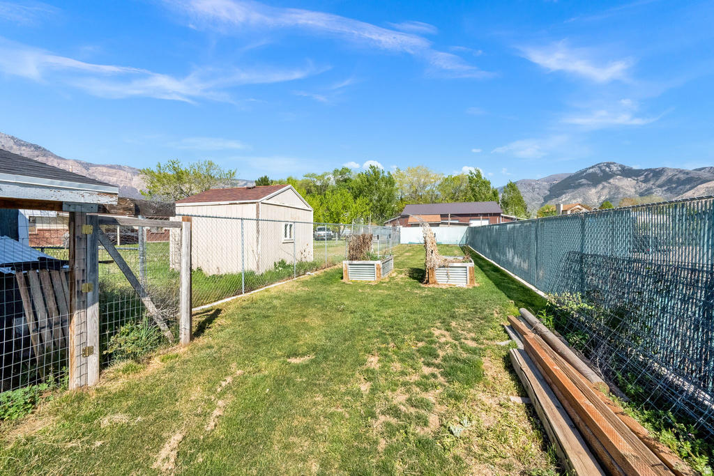 547 W 2550 N Harrisville, UT 84414