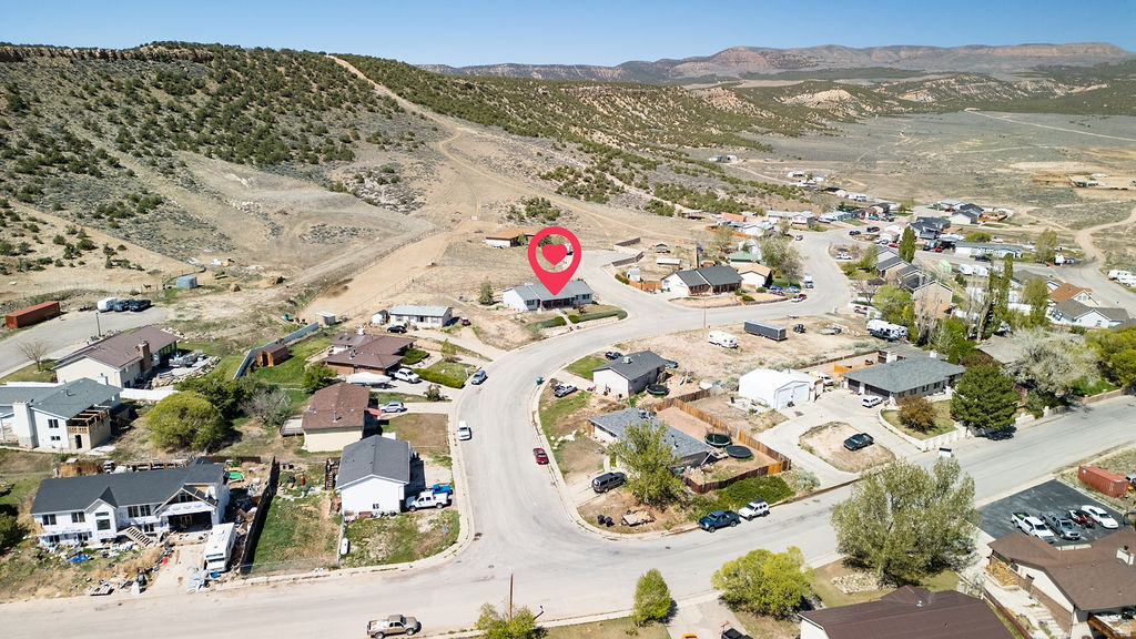 4597 W HILLSIDE DR Vernal, UT 84078