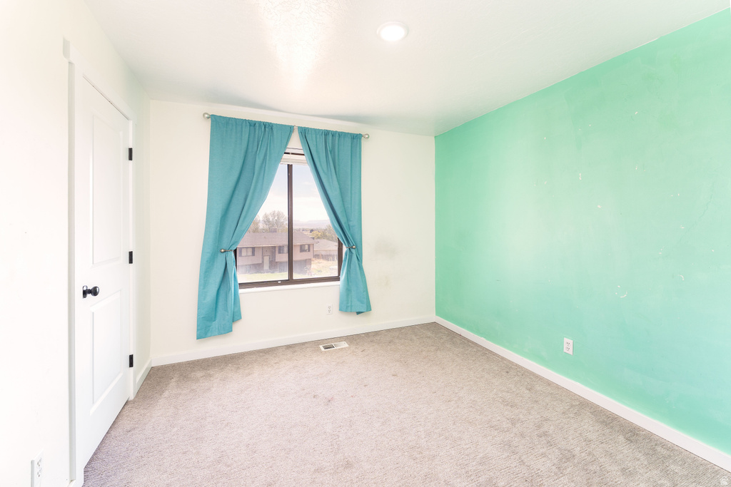 4597 W HILLSIDE DR Vernal, UT 84078