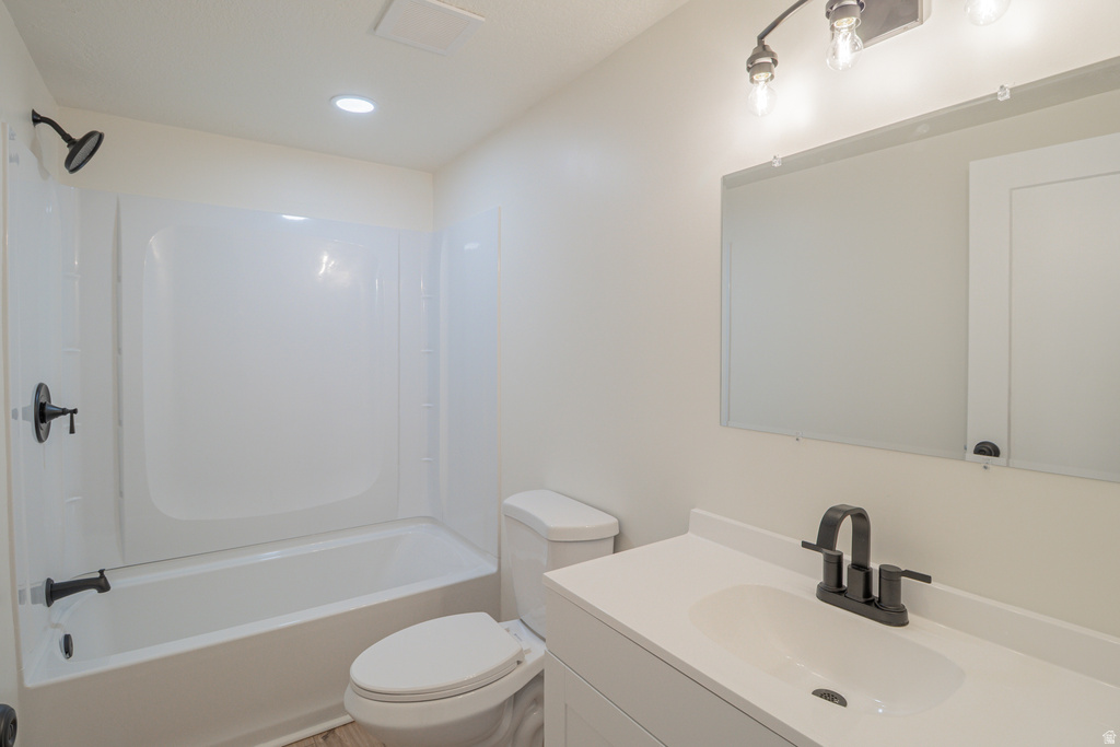 310 4TH ST Ogden, UT 84404