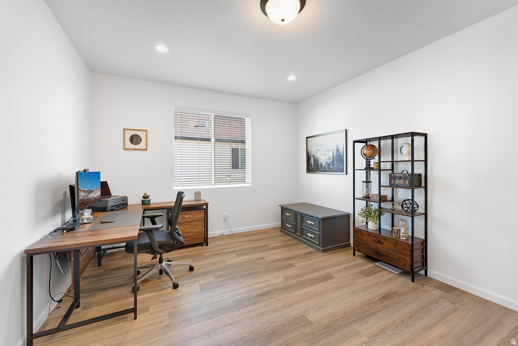 1077 E POSTMARK PL #319 Eagle Mountain, UT 84005