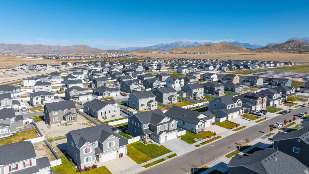 1077 E POSTMARK PL #319 Eagle Mountain, UT 84005