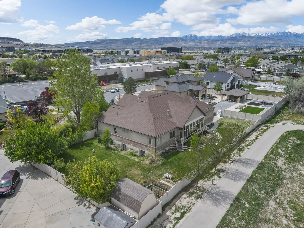 217 E SCENIC PEAK CV Draper, UT 84020